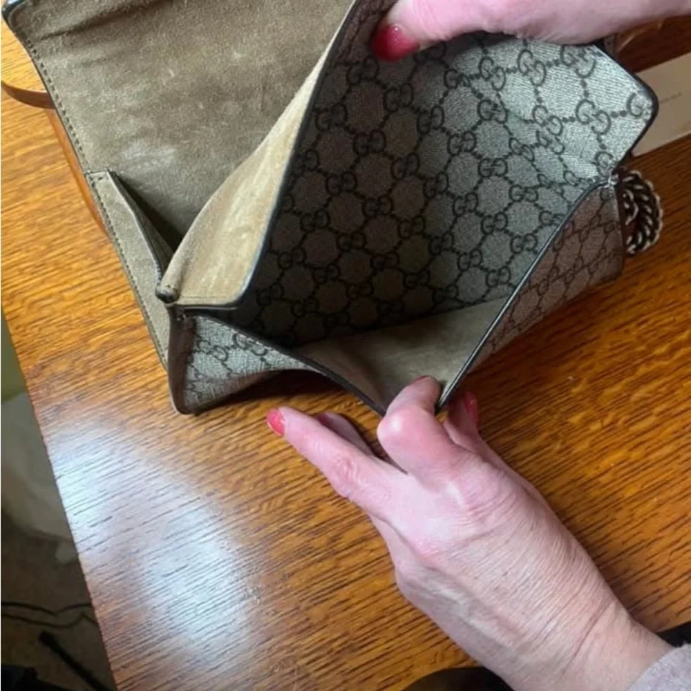 ***AUTHENTIC*****Gucci Dionysus Medium Shoulder Bag with Chain Strap